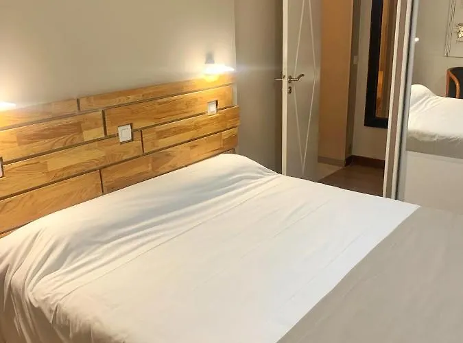 博索雷尔酒店 3* 勒拉旺杜