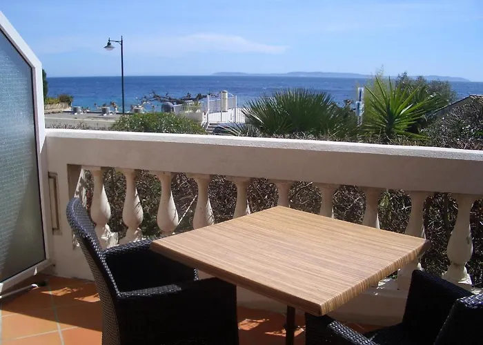 博索雷尔酒店 3*