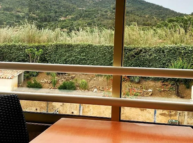 博索雷尔酒店 酒店