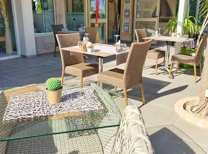 Beau Soleil فندق 3*