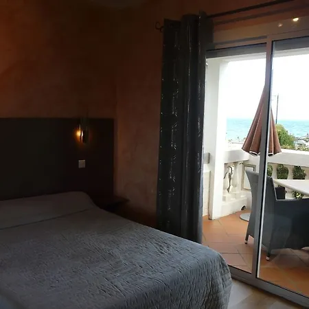 Beau Soleil Hotel 3*