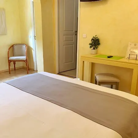 Beau Soleil 3* Le Lavandou