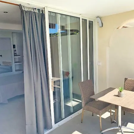 Beau Soleil Hotel