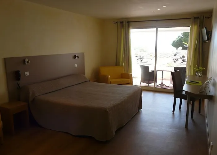 Beau Soleil 3* Le Lavandou